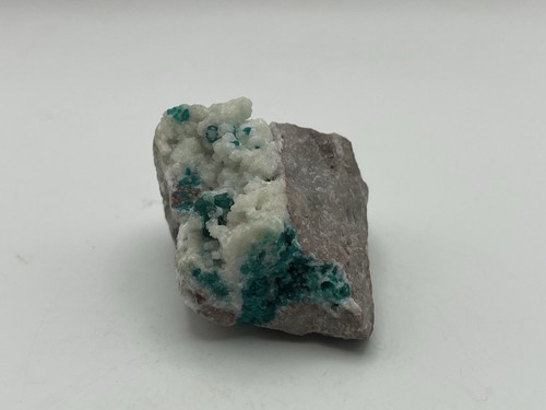 Dioptase raw crystal - dioptase,