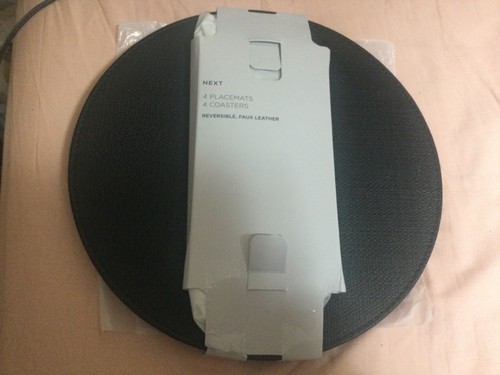 Next piece set black - next,