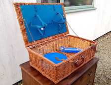 22" Vintage Wicker Picnic