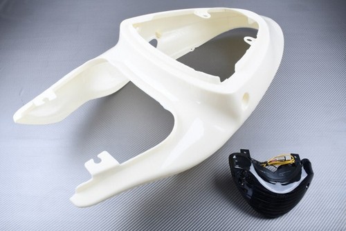 Upainted rear tail - upainted,