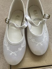 Size 12 (11) White Silk Shoes