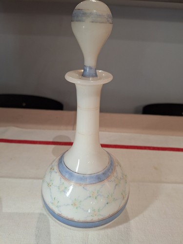 Early 19th century - , opaline
