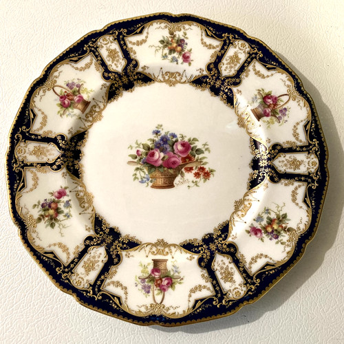 Antique royal doulton england - antique,