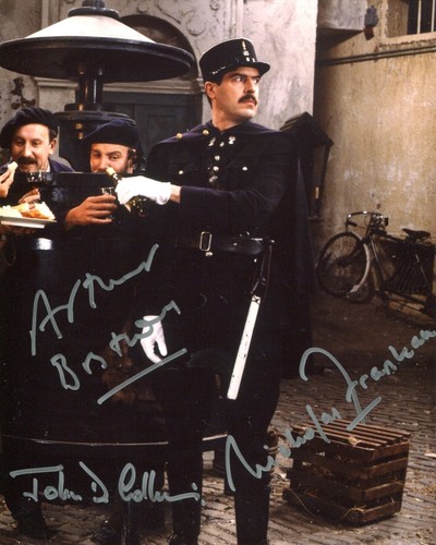 Allo comedy photo - allo,