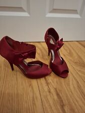 red herring shoes size 5