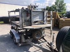 Cattle Hoof Trimming Crush