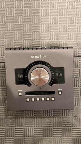 Universal audio apollo - audio, twin