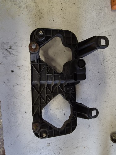Left headlight frame - left,