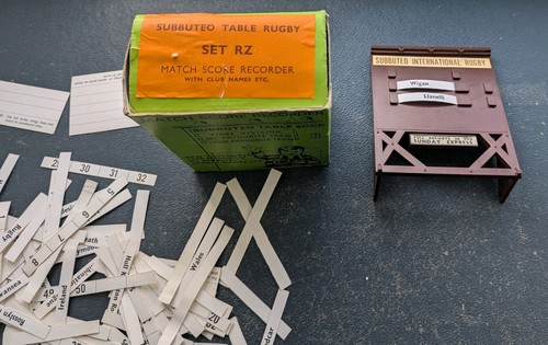 Subbuteo set rugby - ‘rz’,