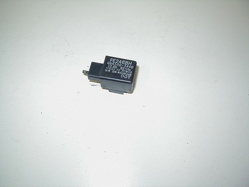 Indicator relay flasher relay