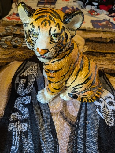 Large vintage made italy - large, in