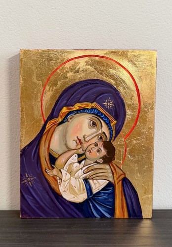 Saint mary and baby jesus - mary,