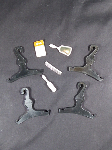 Sindy accessories