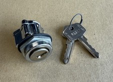 Aston Martin DB5 Boot Lock and Keys