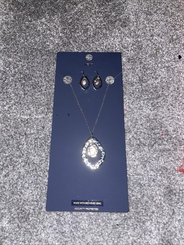 Brand new matching silver - brand,