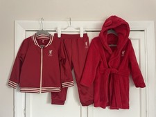 Boys Girls  2-3 Years Liverpool FC Bundle Dressing Gown And Tracksuit