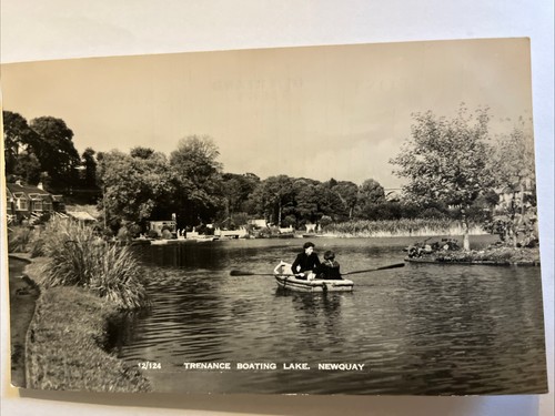 Trenance boating lake - boating,