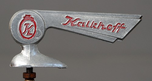 Vintage fender figure emblem - fender,