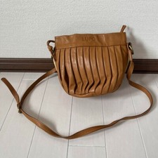 Limited Lupo Shoulder