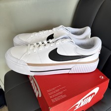 Nike Court Legacy Lift
