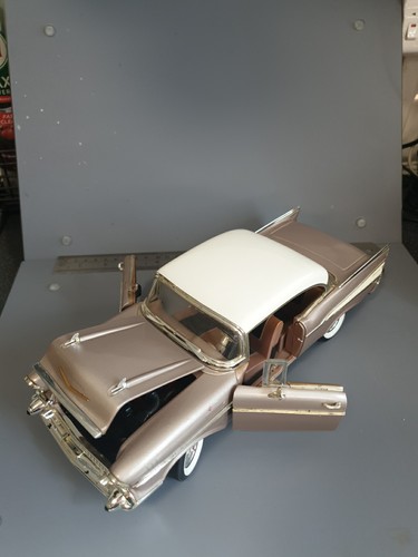 Ertl scale chevy - ertl, bel