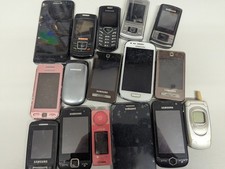Joblot of 16 Faulty Vintage Phones Samsung