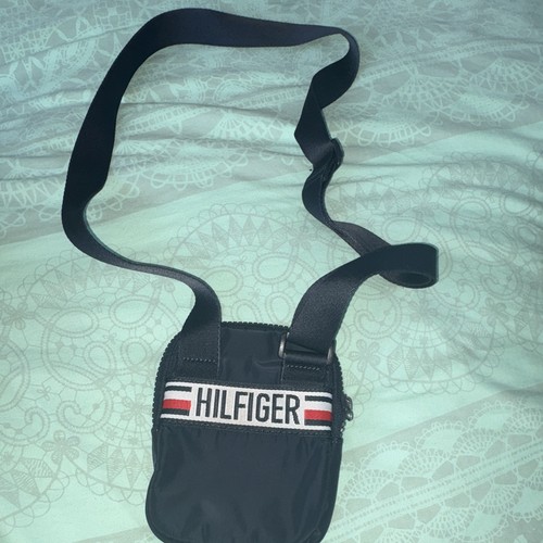 Tommy hilfiger black small - tommy,