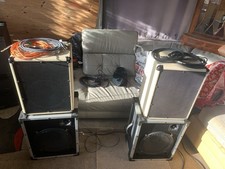 4 100w Speakers