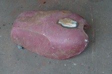 YAMAHA XS750 PETROL FUEL TANK TWIN TAPS