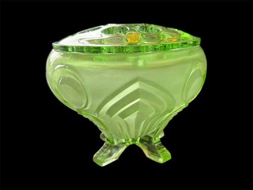 Art deco sowerby - deco, green