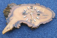 Vintage Large Wood Tree Slice Slab Bark edged Battery Operated Wall Clock 