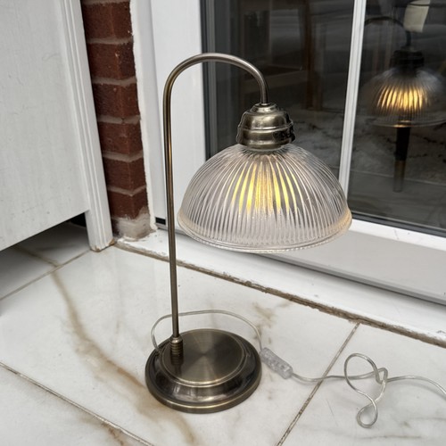 Gold brass metal table lamps - gold/brass,
