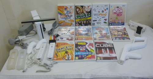 Wii bundle with - wii, games