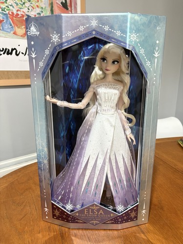 Disney store frozen - disney, elsa