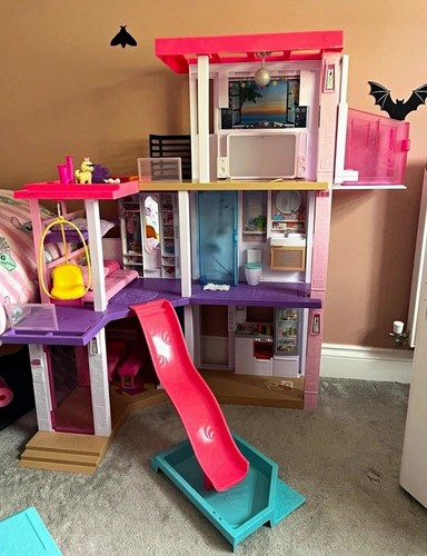 Barbie dreamhouse - dreamhouse, (2021)