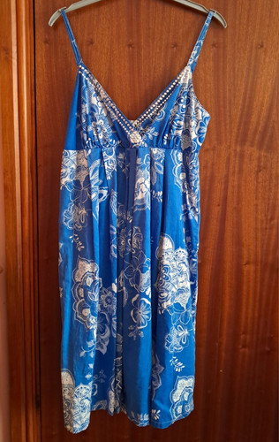 Marks spencer neck - &, v-neck