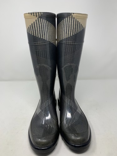 Burberry wellington rain boot - rain,