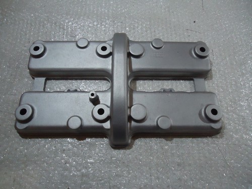 Kawasaki gpz400r rocker cover - kawasaki,