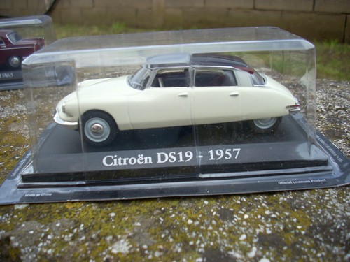 Die cast citroen - , ds19