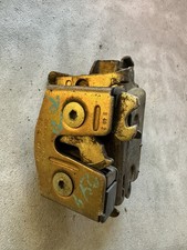 Volvo 240 242 244 Right Side