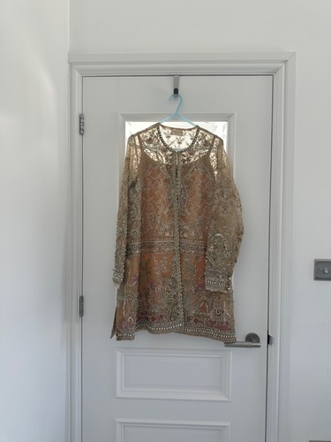 Suffuse sana yasir beige - by,