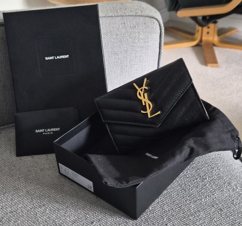 Saint laurent ysl cassandre - saint,