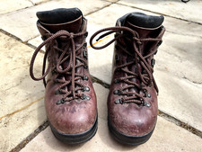 Scarpa Ladies Red/Brown Walking Boots Size 5