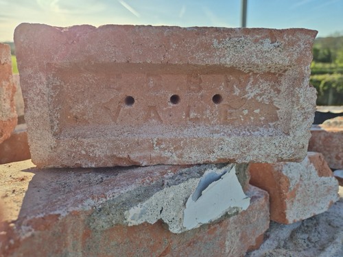 Used building bricks ebbw vale - building,