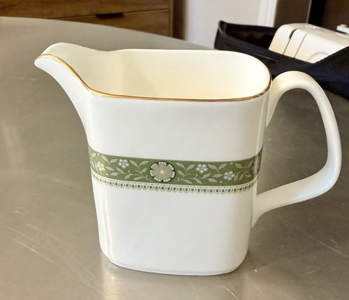 Royal doulton rondelay cream - rondelay,