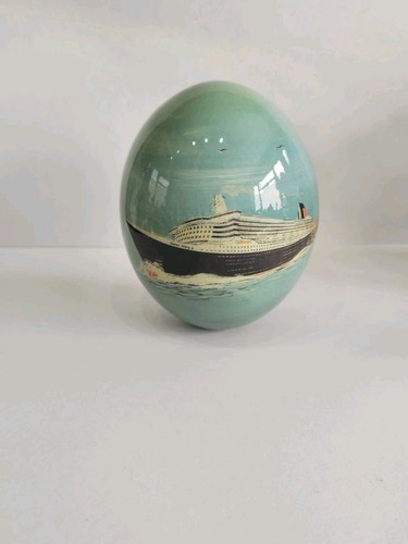 Julie morgan ostrich egg hand - ostrich,