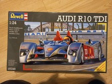 Revell Audi R10 TDI Model Kit