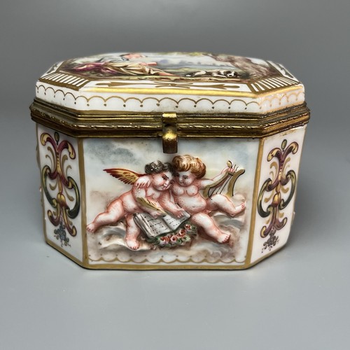 Late 19th early 20th century - 19th/early,