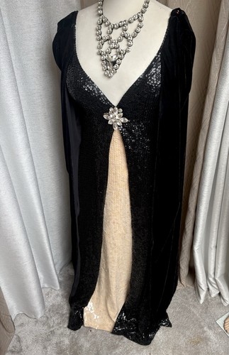 Drag queen dresses stage - drag,