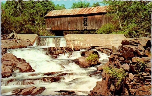Covered bridge thetford center - covered,